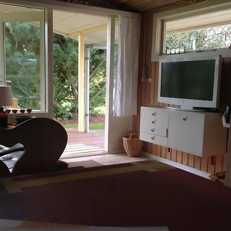 Cresta - 200m From The Sea By Interhome *